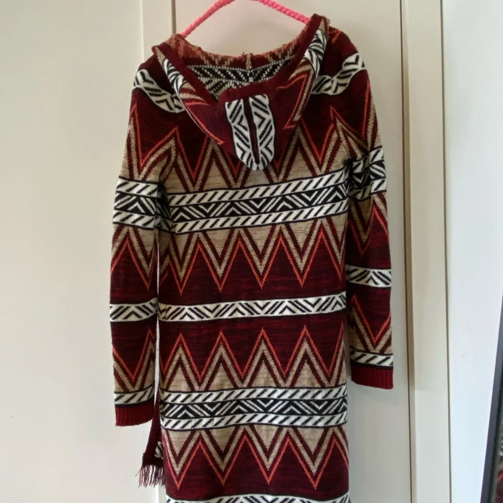 Patterned Cardigan - Picture 3 of 3